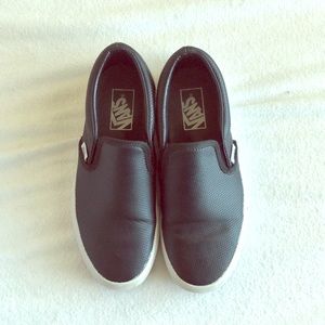 Classic Vans Perf. Black Leather - barely worn!